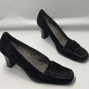 Aerosoles women’s 8B Black Slip On Heels
